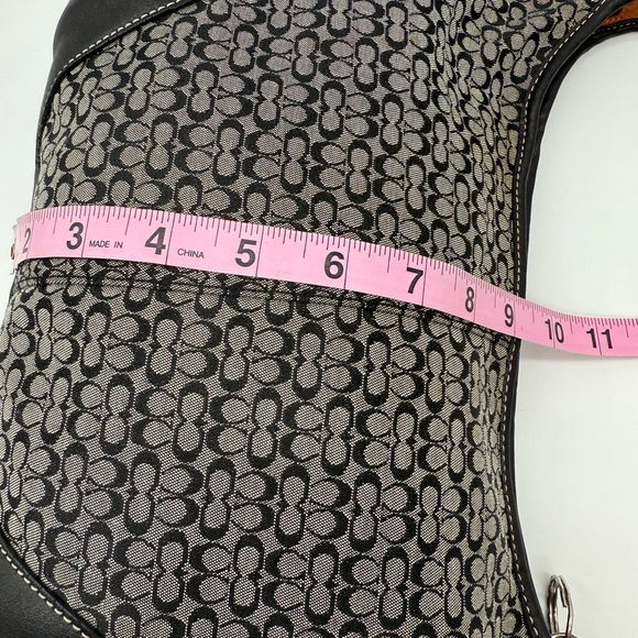 Coach • 6617 Ergo Hobo - Picture 13 of 15